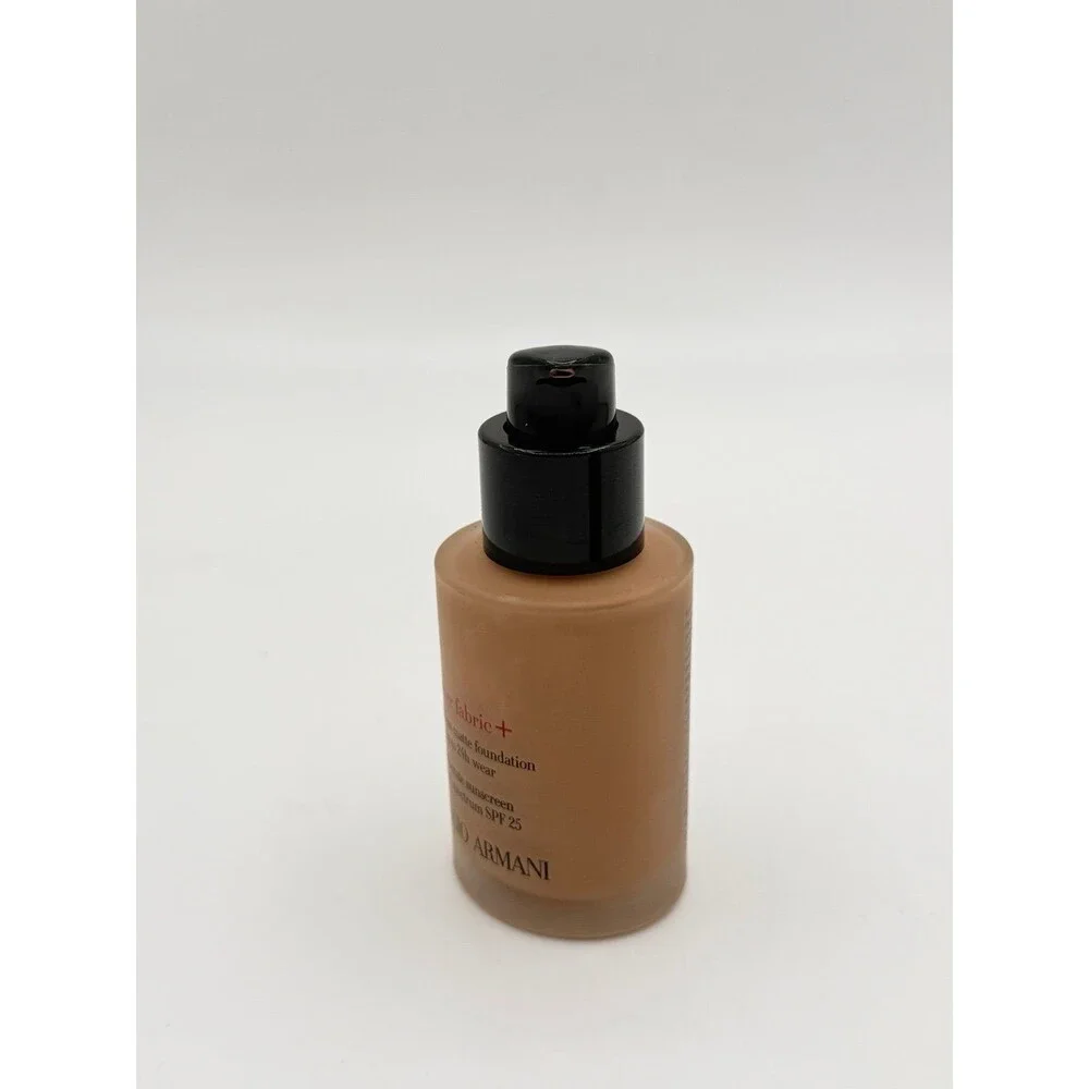 Giorgio Armani Power Fabric+ Weightless Matte Foundation SPF 25 Shade 4